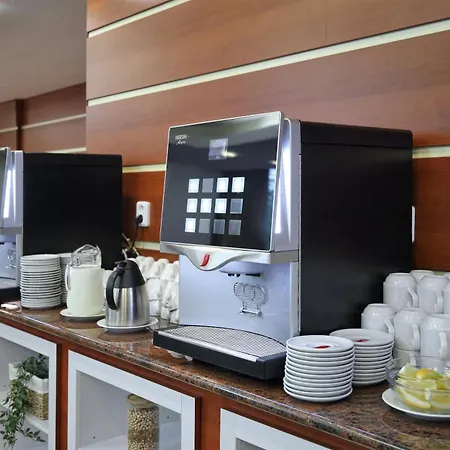 Horsky Montana Hotel Špindlerŭv Mlýn