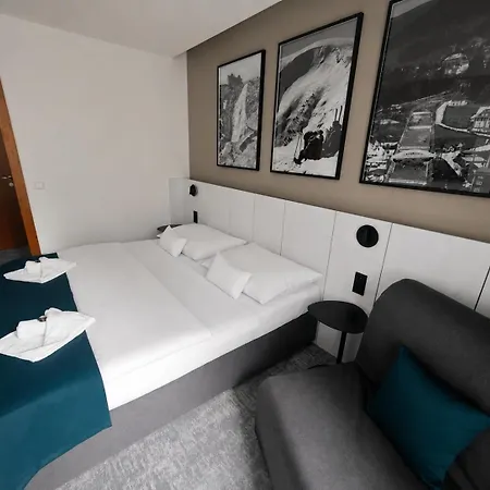 Horsky Montana Hotel