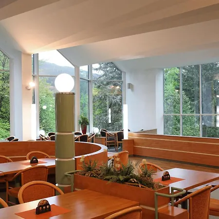 فندق Interhotel Montana Špindlerŭv Mlýn