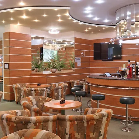 فندق Interhotel Montana